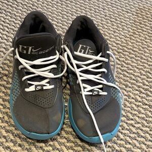 Nike GT cut Academy size 10.5